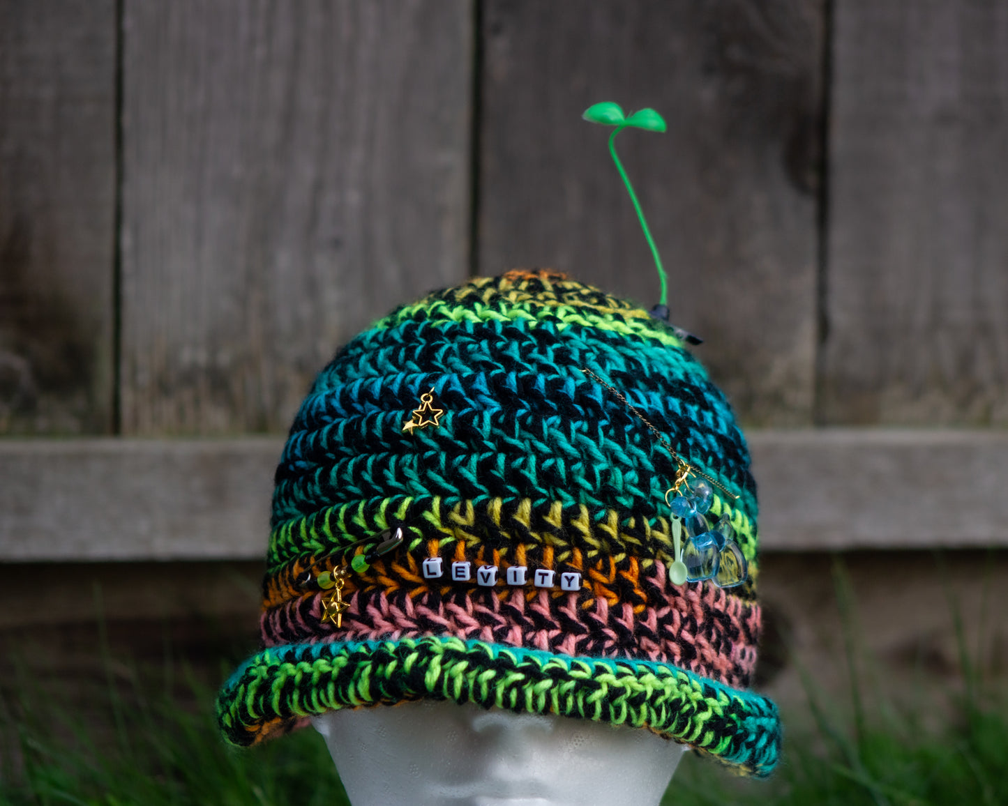 'LEVITY' Bucket Hat (size S)